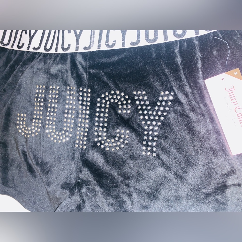 Juicy Couture Velour Shorts Black Embellished Logo Butt Medium Shorts - Picture 3 of 4